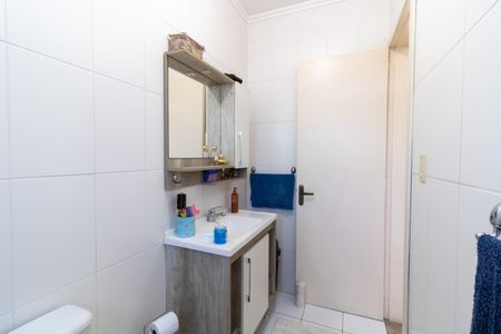 Casa de condomínio à venda com 124m², 4 quartos e 1 vaga Casa de condomínio à venda com 124m², 4 quartos e 1 vagaBanheiro