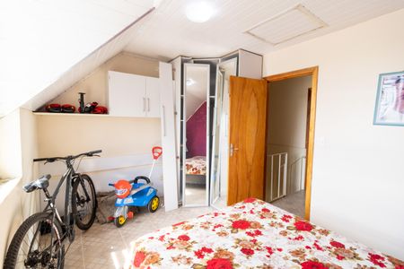 Casa de condomínio à venda com 124m², 4 quartos e 1 vaga Casa de condomínio à venda com 124m², 4 quartos e 1 vagaQuarto 3