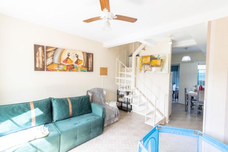 Casa de condomínio à venda com 124m², 4 quartos e 1 vaga Casa de condomínio à venda com 124m², 4 quartos e 1 vagaSala