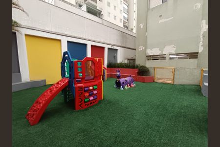 Apartamento para alugar com 61m², 2 quartos e 1 vaga Apartamento para alugar com 61m², 2 quartos e 1 vagaÁrea comum - Playground