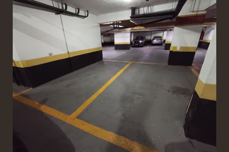 Apartamento para alugar com 61m², 2 quartos e 1 vaga Apartamento para alugar com 61m², 2 quartos e 1 vagaGaragem