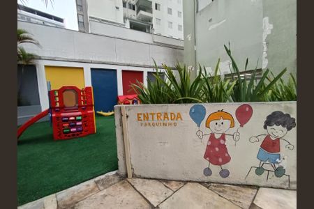 Apartamento para alugar com 61m², 2 quartos e 1 vaga Apartamento para alugar com 61m², 2 quartos e 1 vagaÁrea comum - Playground