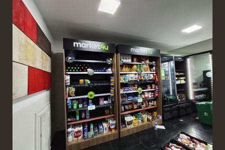 Apartamento para alugar com 61m², 2 quartos e 1 vaga Apartamento para alugar com 61m², 2 quartos e 1 vagaÁrea comum - Mercadinho