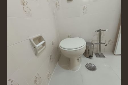 Apartamento para alugar com 61m², 2 quartos e 1 vaga Apartamento para alugar com 61m², 2 quartos e 1 vagaBanheiro