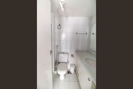 Apartamento à venda com 75m², 2 quartos e 1 vagaBanheiro da Suíte