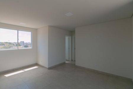 Sala de apartamento à venda com 2 quartos, 110m² em Santa Monica, Belo Horizonte
