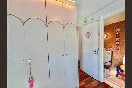 Apartamento à venda com 145m², 3 quartos e 2 vagasSuíte 3