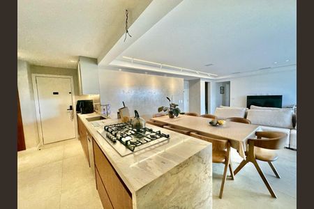 Apartamento à venda com 145m², 3 quartos e 2 vagasSala