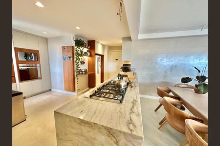 Apartamento à venda com 145m², 3 quartos e 2 vagasCozinha