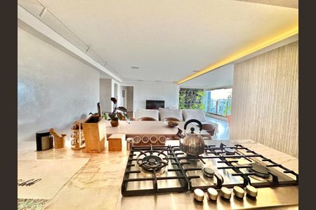 Apartamento à venda com 145m², 3 quartos e 2 vagasCozinha