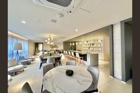 Apartamento à venda com 145m², 3 quartos e 2 vagasÁrea comum