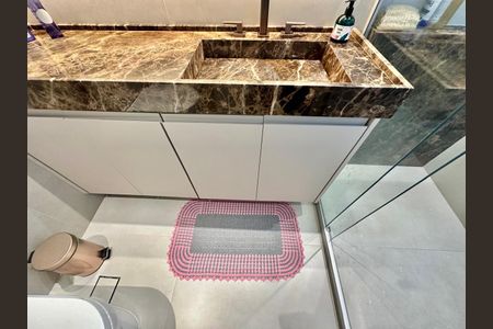 Apartamento à venda com 145m², 3 quartos e 2 vagasBanheiro da Suíte 1