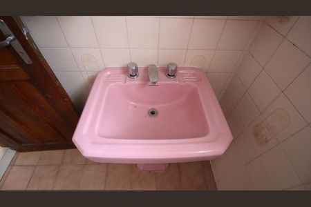 Banheiro de casa à venda com 1 quarto, 148m² em Vila Ema, São Paulo