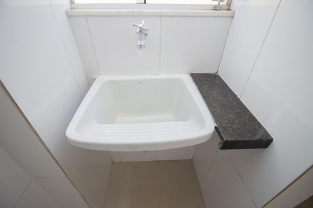 Apartamento à venda com 73m², 2 quartos e 1 vaga Apartamento à venda com 73m², 2 quartos e 1 vagaCozinha e Área de Serviço