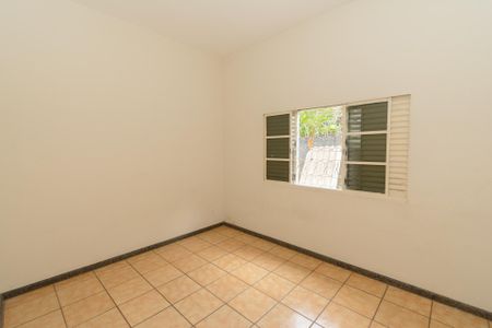 Casa para alugar com 464m², 3 quartos e 4 vagasQuarto 2