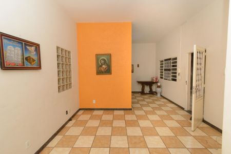 Casa para alugar com 464m², 3 quartos e 4 vagasSala