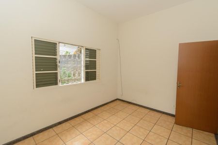 Casa para alugar com 464m², 3 quartos e 4 vagasQuarto 2