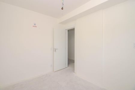 Apartamento à venda com 93m², 3 quartos e 2 vagas Apartamento à venda com 93m², 3 quartos e 2 vagasQuarto 2