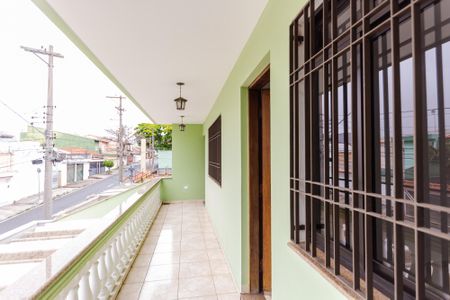 Casa à venda com 310m², 3 quartos e 8 vagasVaranda da Sala