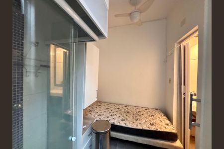 Casa à venda com 180m², 3 quartos e 1 vagaÁrea de serviço 