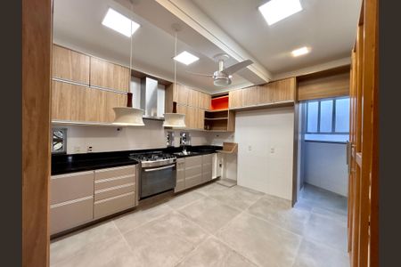 Casa à venda com 180m², 3 quartos e 1 vagaCozinha