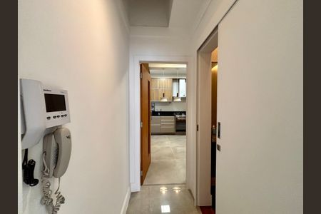 Casa à venda com 180m², 3 quartos e 1 vagaCorredor