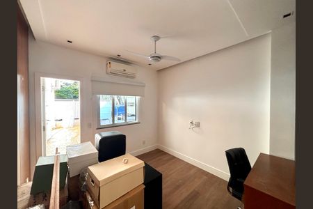 Casa à venda com 180m², 3 quartos e 1 vagaQuarto 2