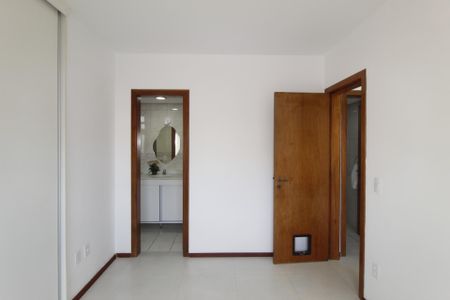 Apartamento à venda com 82m², 2 quartos e 2 vagasSuíte 1