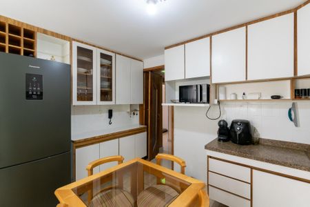Apartamento para alugar com 85m², 3 quartos e 1 vaga Apartamento para alugar com 85m², 3 quartos e 1 vagaCozinha