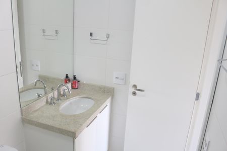 Apartamento à venda com 69m², 2 quartos e 1 vagaBanheiro