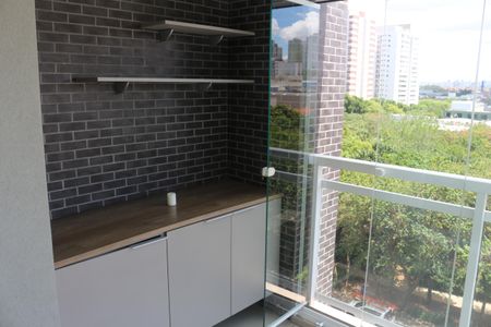 Apartamento à venda com 69m², 2 quartos e 1 vagaVaranda