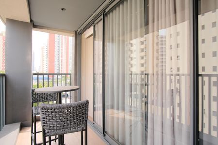 Studio para alugar com 38m², 1 quarto e sem vagaVaranda