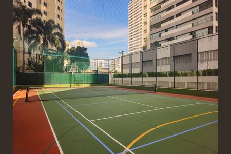 Apartamento à venda com 117m², 3 quartos e 2 vagasÁrea comum - Quadra de Tênis