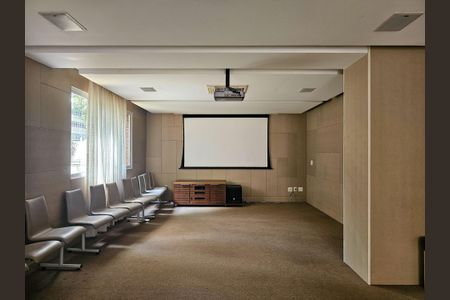 Apartamento à venda com 117m², 3 quartos e 2 vagasÁrea comum - Cinema