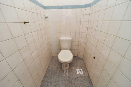 Apartamento à venda com 77m², 2 quartos e sem vagaBanheiro de serviço