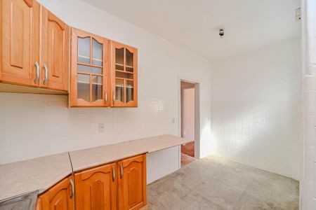 Apartamento à venda com 77m², 2 quartos e sem vagaCozinha