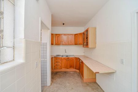 Apartamento à venda com 77m², 2 quartos e sem vagaCozinha