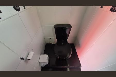 Lavabo de apartamento para alugar com 2 quartos, 100m² em Parque Novo Oratório, Santo André