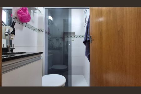 Apartamento para alugar com 100m², 2 quartos e 2 vagas Apartamento para alugar com 100m², 2 quartos e 2 vagasBanheiro