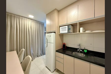 Studio à venda com 25m², 1 quarto e sem vaga Studio à venda com 25m², 1 quarto e sem vagaCozinha