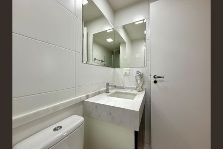 Studio à venda com 25m², 1 quarto e sem vaga Studio à venda com 25m², 1 quarto e sem vagaBanheiro Social