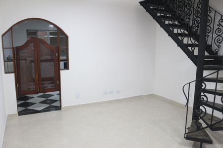 Sala de casa à venda com 3 quartos, 150m² em Santa Maria, São Caetano do Sul