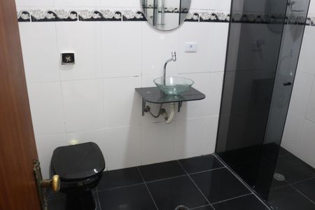 Casa à venda com 150m², 3 quartos e 1 vagaBanheiro 2