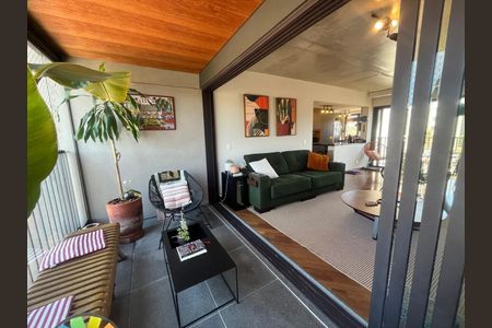 Varanda de apartamento à venda com 3 quartos, 125m² em Vila Ipojuca, São Paulo