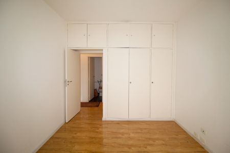 Apartamento à venda com 102m², 3 quartos e sem vagaQuarto 2