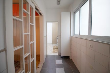 Apartamento à venda com 102m², 3 quartos e sem vagaCozinha