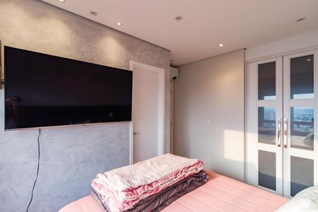 Apartamento à venda com 81m², 2 quartos e 2 vagasSuíte