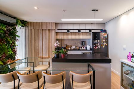 Apartamento à venda com 81m², 2 quartos e 2 vagasCozinha