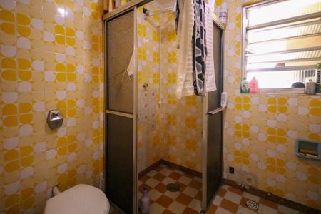 Apartamento à venda com 85m², 2 quartos e 2 vagasBanheiro