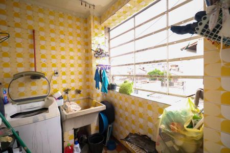 Apartamento à venda com 85m², 2 quartos e 2 vagasÁrea de Serviço